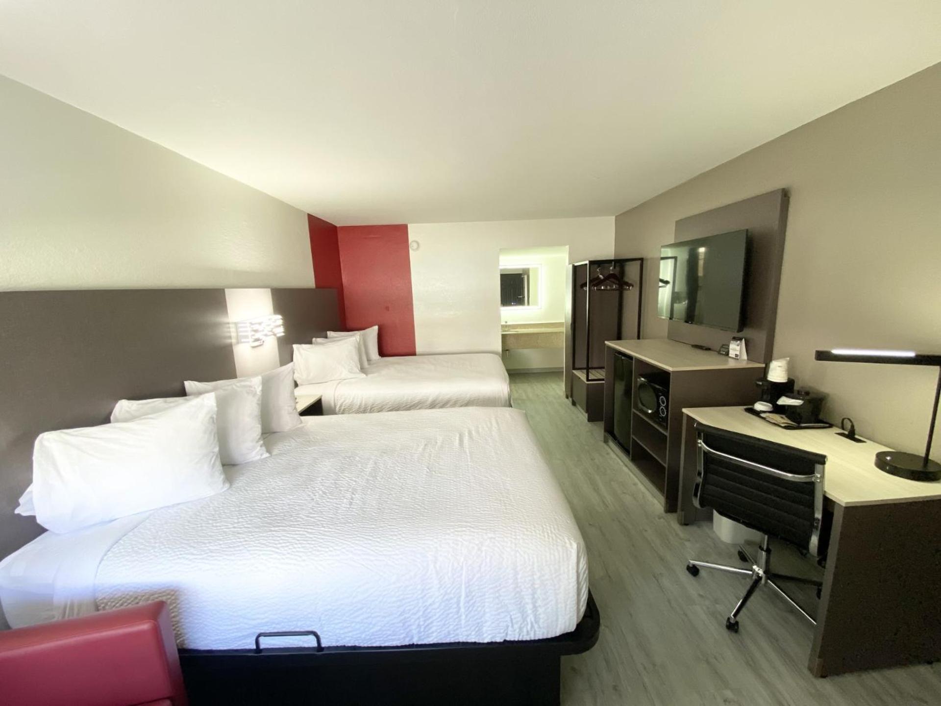 Ramada By Wyndham Tuscaloosa Hotel Eksteriør billede